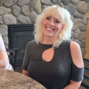 Meet your Posher, Janice